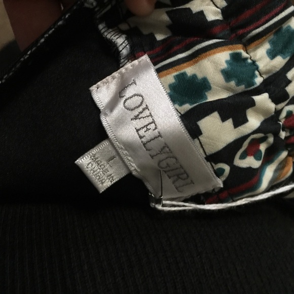 BNWT Lovely Girl Pleated Flair Skirt - Picture 5 of 7